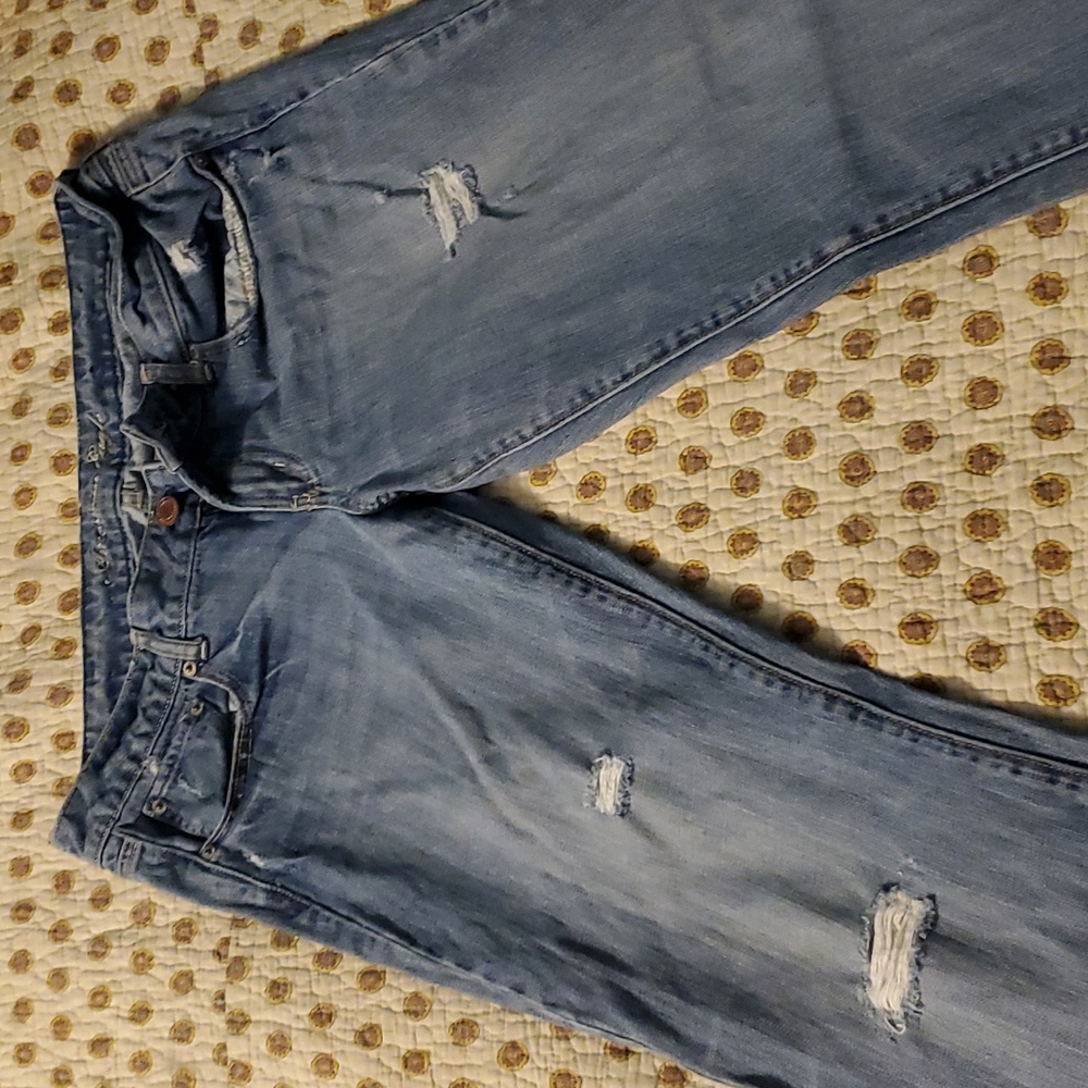 American Eagle Favorite Boyfriend